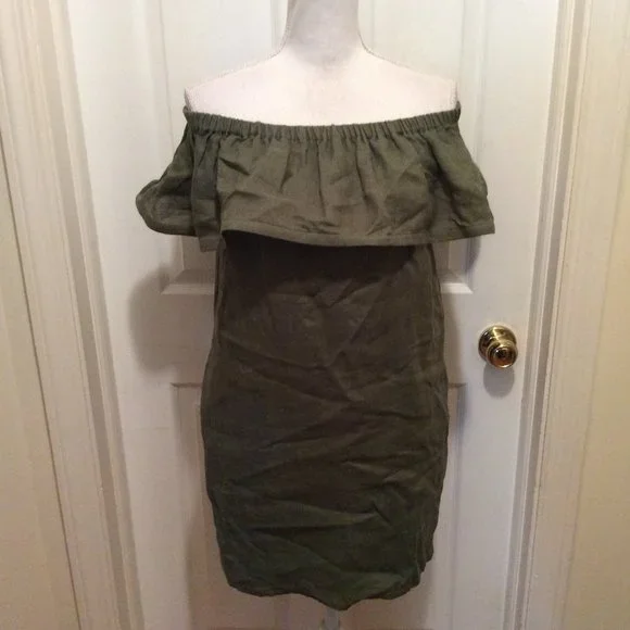 revolve green ruffle dress Revolve Lucille Maxi Dress  Green by More to Come